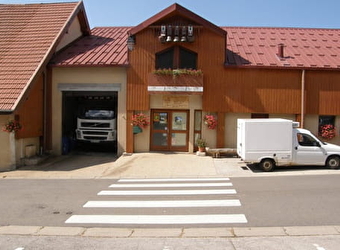 FROMAGERIE ARNAUD - LONGEVILLES-MONT-D'OR