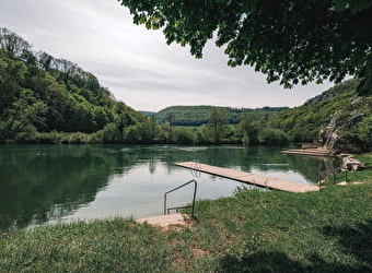 La plage de Pont-de-Roide-Vermondans - PONT-DE-ROIDE-VERMONDANS